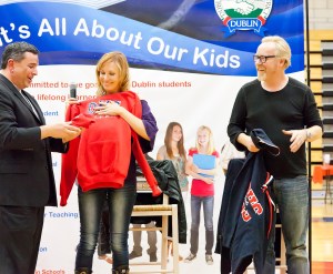Mayor Sbranti with MythBusters stars Kari Byron and Adam Savage