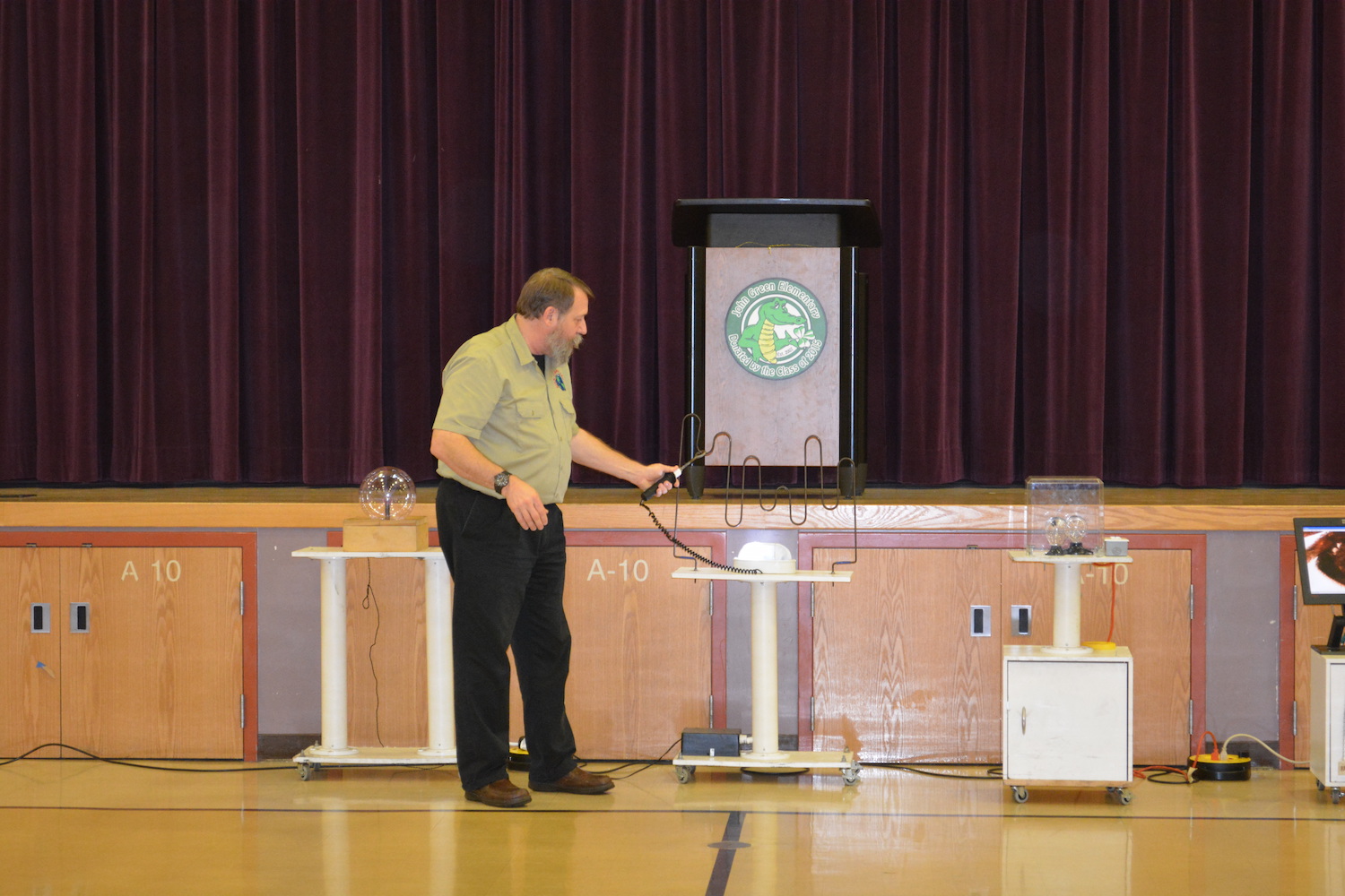 Hour of Code Challenge Inspires Green Elementary School “Science Safari ...