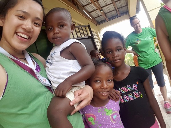 Hands Up for Haiti 4